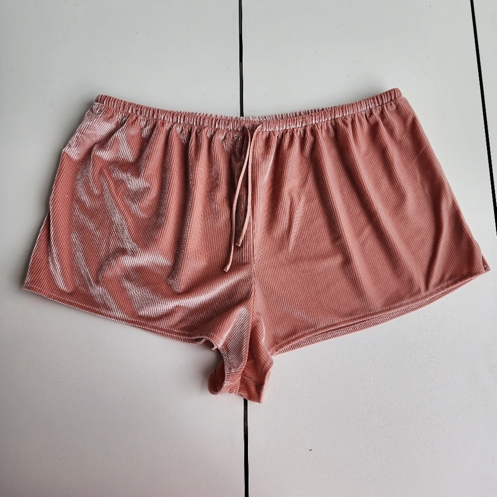 Victoria's Secret Pink Ribbed Velvet Sleep Shorts 1" Inseam Stretch Pink/ Tan M